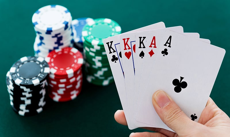 situs daftar agen judi pkv poker online 24 jam terpercaya
